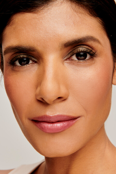 IC_HA-Lip_Medium_CandiedRose-480x720-3c31f3c0-b615-46e6-a318-9910acb6541b
