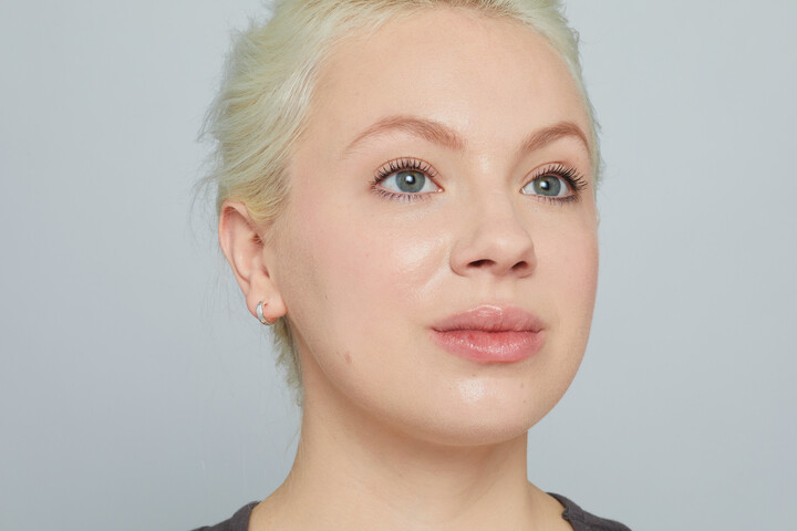 IC_LashFixation_Angled-Alyssa-After-0033-720x480-341fae4d-24d8-493a-9f4b-6b1067fed2e9