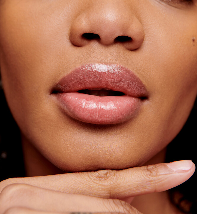 IC_HA-Lip_Dark_PinkGlace-664x720-8b2cde89-4b62-4649-9dc8-fa3642e416ef