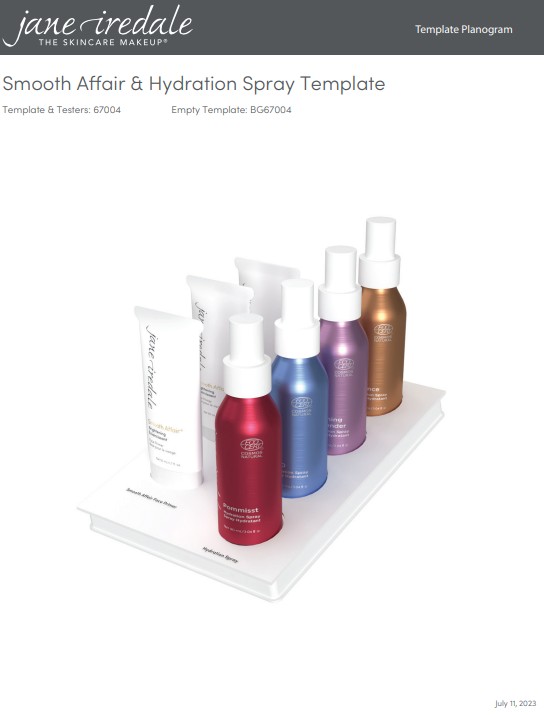 Jane Iredale Hautpflegeprodukte auf weißer Ablage. Vorn vier Sprühflaschen: rot 'Pommist', blau 'Balance', lila 'D2O Hydration Spray', bronze 'Calm'. Dahinter zwei weiße Tuben 'Smooth Affair Face Primer'.